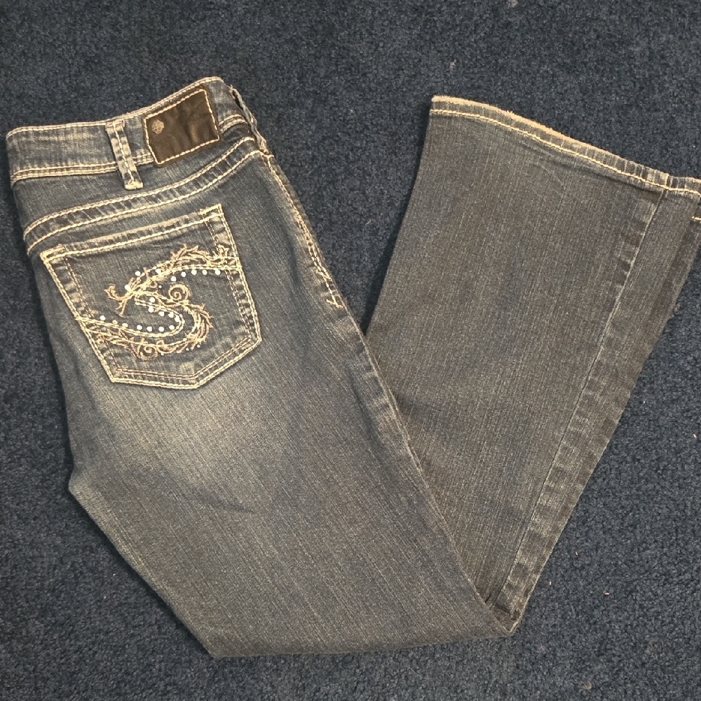 Stylish Blue Embroidered Women's Jeans